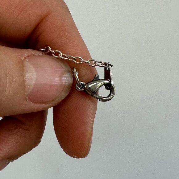 Vintage 70’s Blue Bead & Shell Tooth Necklace Silver Tone Chain 20" - Picture 10 of 10